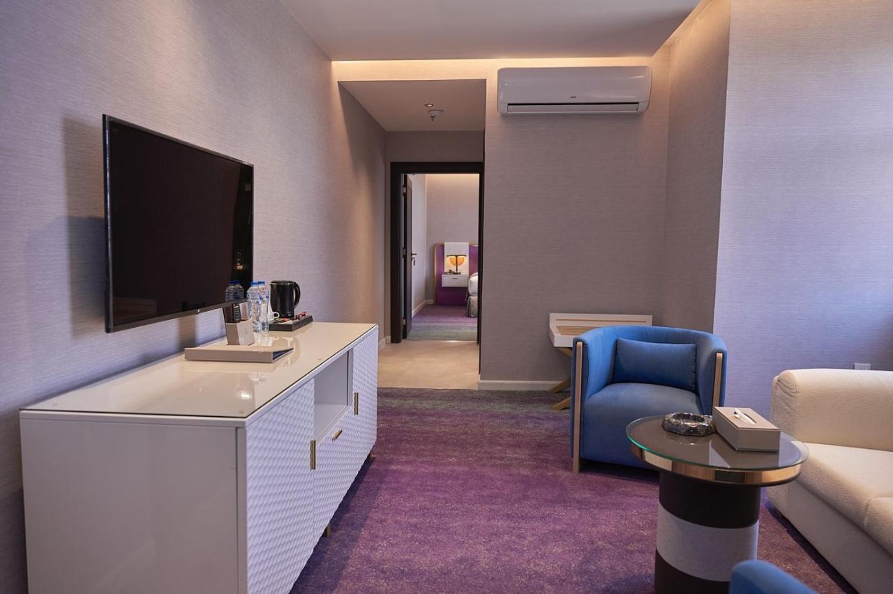 Marvelous Hotel 塔布克 外观 照片